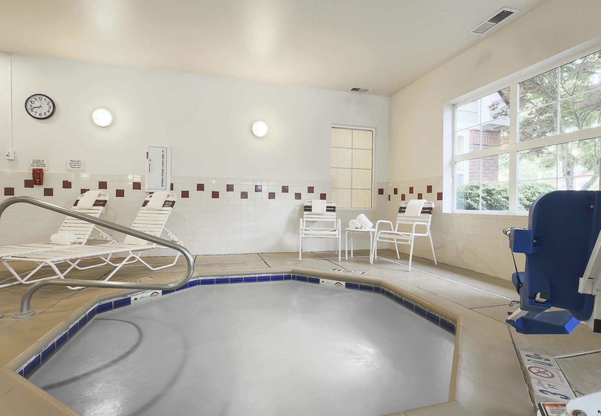 Residence Inn Сейлем Екстер'єр фото